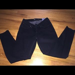 Levi’s skinny jeans
